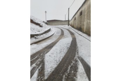 Nevada en el municipio de Mucientes.- E. M.