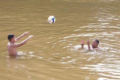 Ola de calor en Valladolid.- J. M. LOSTAU
