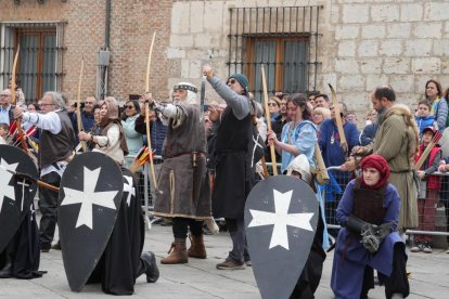 Recreación de la batalla de Lobregal en San Pablo. J.M. LOSTAU
