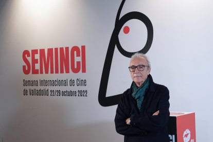 El escritor Juan José Millás en la jornada inaugural de la 67 Semana Internacional de Cine de Valladolid. Ical