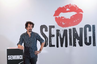 El director de la película inaugural de la Seminci 'No mires a los ojos', Félix Vicarret. Ical