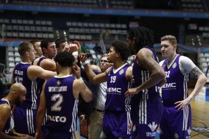 Tau Castelló - UEMC Real Valladolid Baloncesto. / LOF