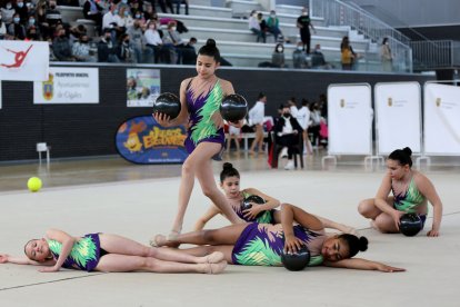 Jornada de Gimnasia Rítmica disputada en Cigales. / E.M.