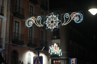 El encendido navideño en las calles de Valladolid. -PHOTOGENIC.
