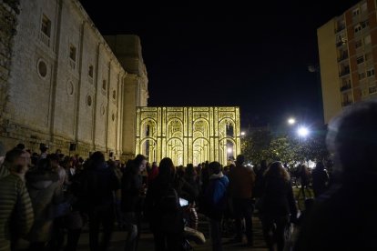 Iluminación de Navidad en el centro de Valladolid. -ICAL.