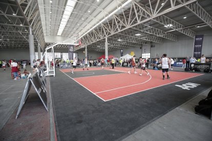 Una de las pistas portátiles de 3x3 instaladas en la Feria de Valladolid. / PHOTOGENIC