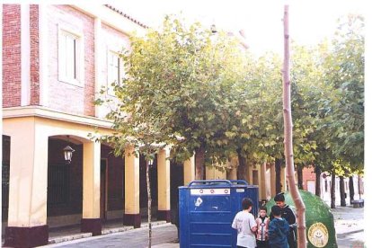 Calle del barrio España después de la rehabilitación en el 2000.- ARCHIVO MUNICIPAL VALLADOLID