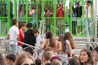 Carruseles de las Ferias de Valladolid en el Día del Niño.- J.M. LOSTAU