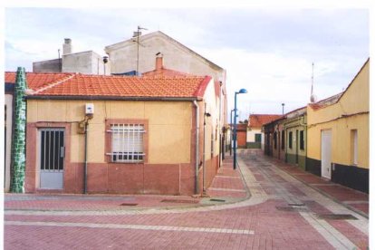 Calle del barrio España después de la rehabilitación en el 2000.- ARCHIVO MUNICIPAL VALLADOLID