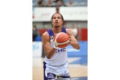 Gipuzkoa GBC - UEMC Real Valladolid Baloncesto. / LOF