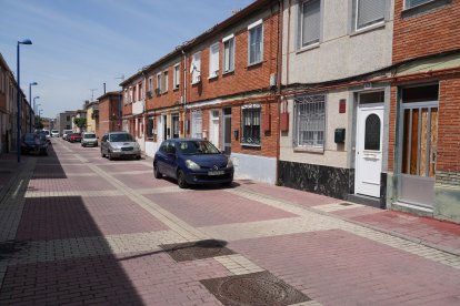 Calle Tierra Baja en el barrio España.- J.M. LOSTAU