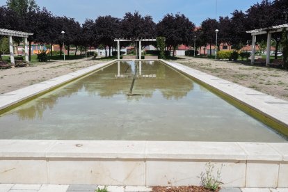 Parque entre las calles Cordillera y Cantabria en el barrio España.- J.M. LOSTAU