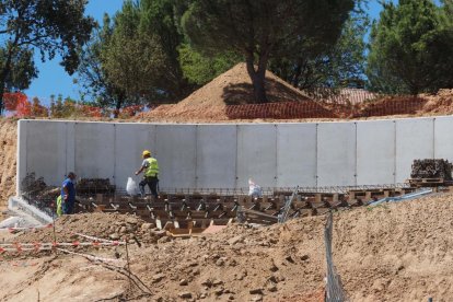 Obras del ascensor de Parquesol. - PHOTOGENIC