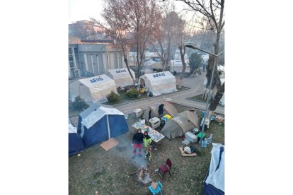 Bomberos de Valladolid desplazados como voluntarios tras el terremoto de Turquía.-  AYUNTAMIENTO DE VALLADOLID