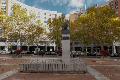 Barrio de Parquesol, Plaza de Marcos Fernández hoy. - J.M. LOSTAU