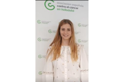 Paula Rojas, trabajadora social AECC. / AECC