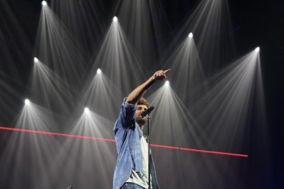 Concieto de Pablo Alborán en el Polideportivo Pisuerga de Valladolid.-J. M. LOSTAU