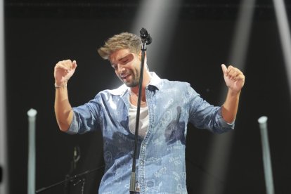 Concieto de Pablo Alborán en el Polideportivo Pisuerga de Valladolid.-J. M. LOSTAU