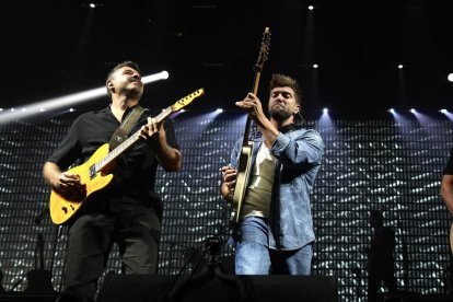 Concieto de Pablo Alborán en el Polideportivo Pisuerga de Valladolid.-J. M. LOSTAU