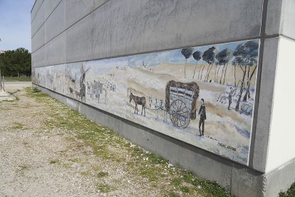 Detalle del Museo de Aperos del Labranza y pinturas de Pascual Aranda. J. M. LOSTAU