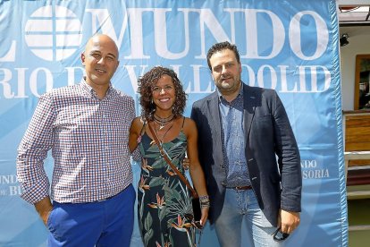 Roberto García (El Mundo), Vanesa Lastra (PSOE) José Antonio García (Sombreros para pensar).