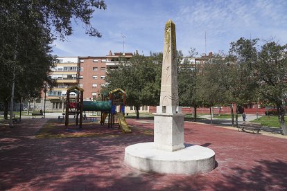 Parque de la calle Pato. J. M. LOSTAU