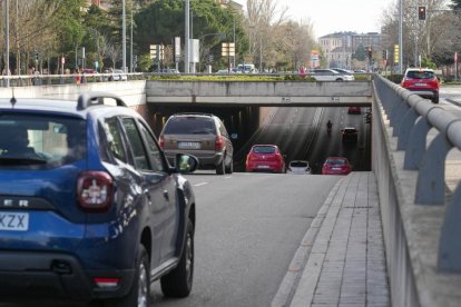 Túnel de la avenida de Salamanca abierto al tráfico rodado en sentido norte. -J.M. LOSTAU