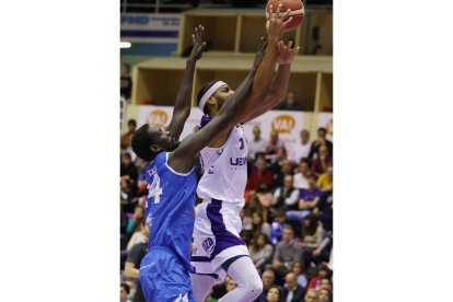 UEMC RV Baloncesto - Melilla. / PHOTOGENIC