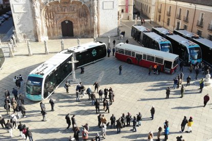 Nuevos autobuses eléctricos de Auvasa.-E. M.