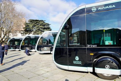 Nuevos autobuses eléctricos de Auvasa.-E. M.