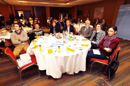 Pedro Carvalho (Hermi), Isabel del Amo (Asucyl), Cristina Ramírez (Vitartis),  Miguel A. González Chao (Grupo Externo),  José Luis Álvarez (Acor),  María Ángeles Aragon (Acor) y Vanesa del Villar Garachón (Ibersnacks).
