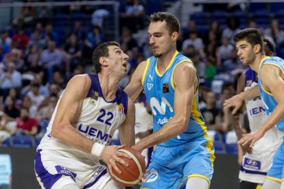 Movistar Estudiantes - UEMC RV Baloncesto. / LOF