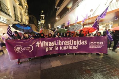 Manifestación del Día de la Mujer en Valladolid. PHOTOGENIC