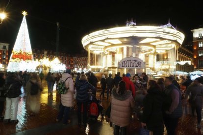 Encendido de las luces de Navidad en Valladolid.- PHOTOGENIC