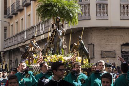 Procesión del Domingo de Ramos en Valladolid. PHOTOGENIC