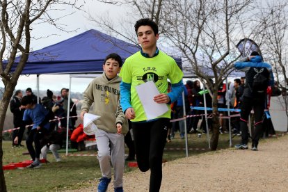 Cuarta jornada de la competición de Orientación de los Juegos Escolares en el Parque de las Contiendas. / M. ÁLVAREZ