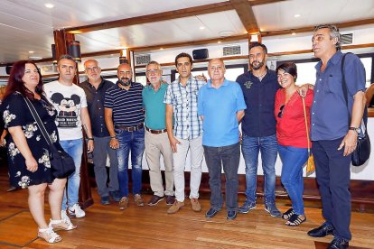 Azucena Pérez, Raúl Santa Eufemia, Carlos Castedo, Óscar Lobo, Agustín Prieto, Vicente Andrés, Faustino Temprano, Antonio Guerra, Ana Martín y Nino Fernández (CCOO y UGT).