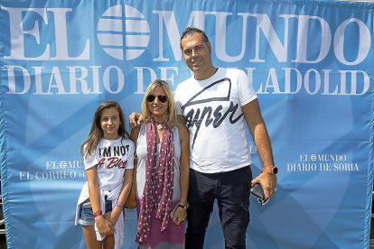 María Pola, Patricia Palacios y Saúl Hernández (Carramimbre CBC Valladolid).