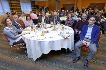 Paloma Vallejo, Alfonso Ángel Centeno, Marta Maroto, Ignacio Tremiño, Felipe Ramos, Raquel Alonso, Ricardo López y Pedro Herrero.