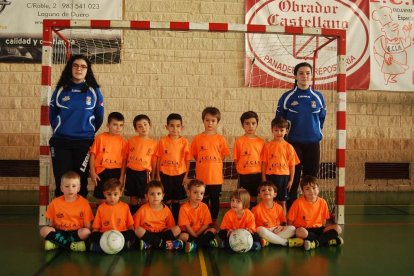 La escuela asegura el futuro del fútbol sala en Laguna de Duero.
