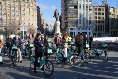 Inauguración de BIKI.- J.M.LOSTAU