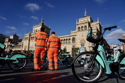 Presentación del nuevo servicio de alquiler público de bicicletas BIKI.- ICAL