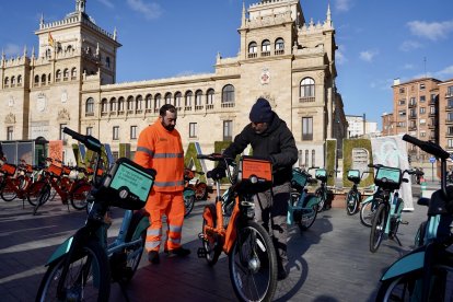 Presentación del nuevo servicio de alquiler público de bicicletas BIKI.- ICAL