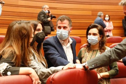 Toma de posesión de Mañueco como presidente de la Junta - El PSOE de las Cortes.- J. M. LOSTAU