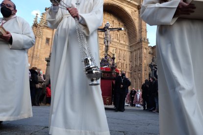 Procesión y Via Crucis organizado por la Junta de Semana Santa en Salamanca. / ICAL