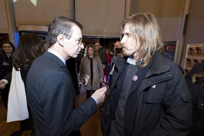 El consejero Germán Barrrios y el líder de Podemos, Pablo Fernádnez.