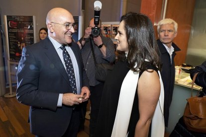 Jesús Julio Carnero y Adriana Ulibarri.