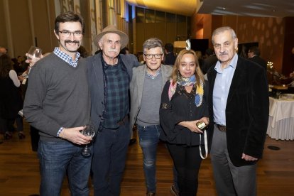 Carlos González, Eudald Carbonell, Alejandro N. Sarmiento, María Jesús Castro y José María Bermúdez de Castro.