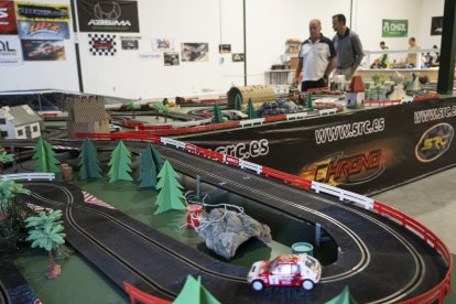 Scalextric gigante de La Cistérniga.- PHOTOGENIC