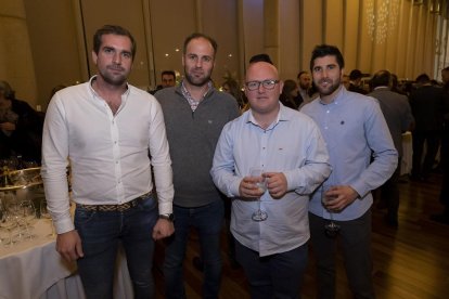 Gonzalo Medinagro, Vicente Sánchez, Rodrizur y Antonio García.